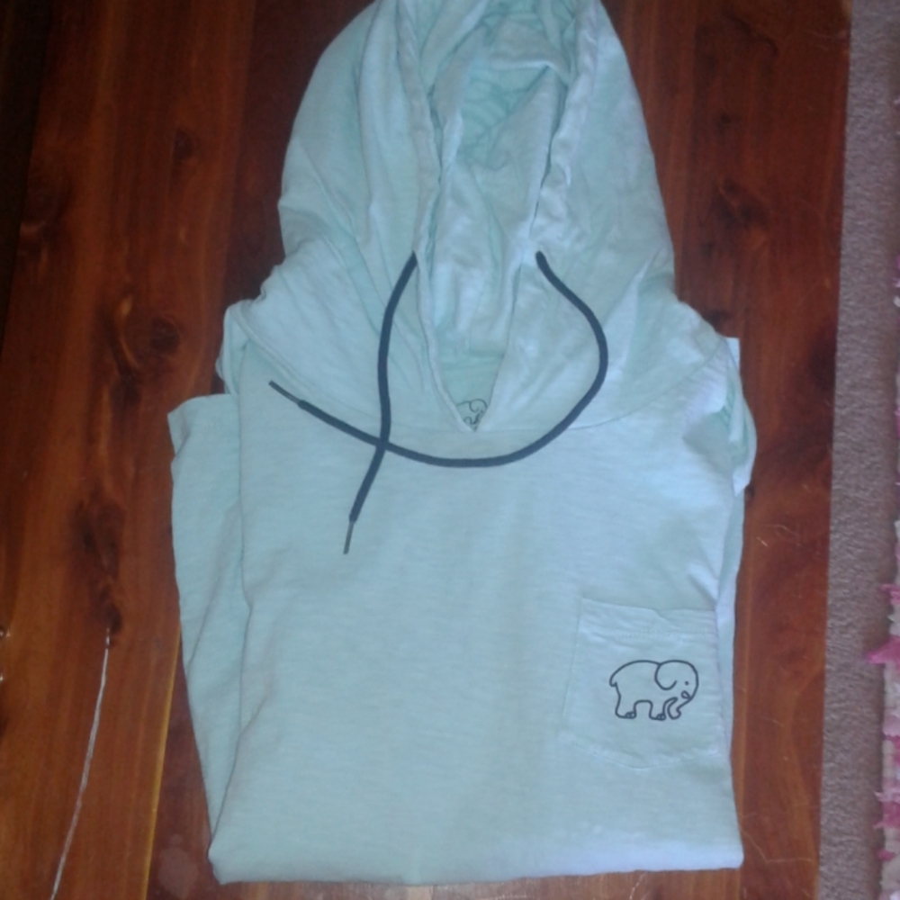 Ivory Ella t-shirt